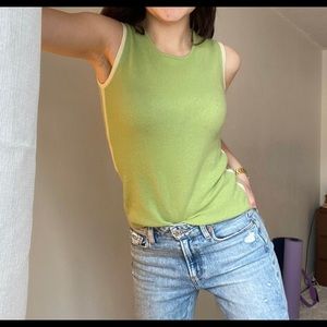 Vintage sporty cashmere sleeveless green top. XS